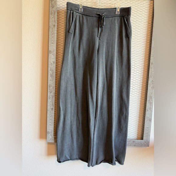 Barefoot Dreams Pants - Barefoot Dreams Women's Gray Wide-Leg Pants